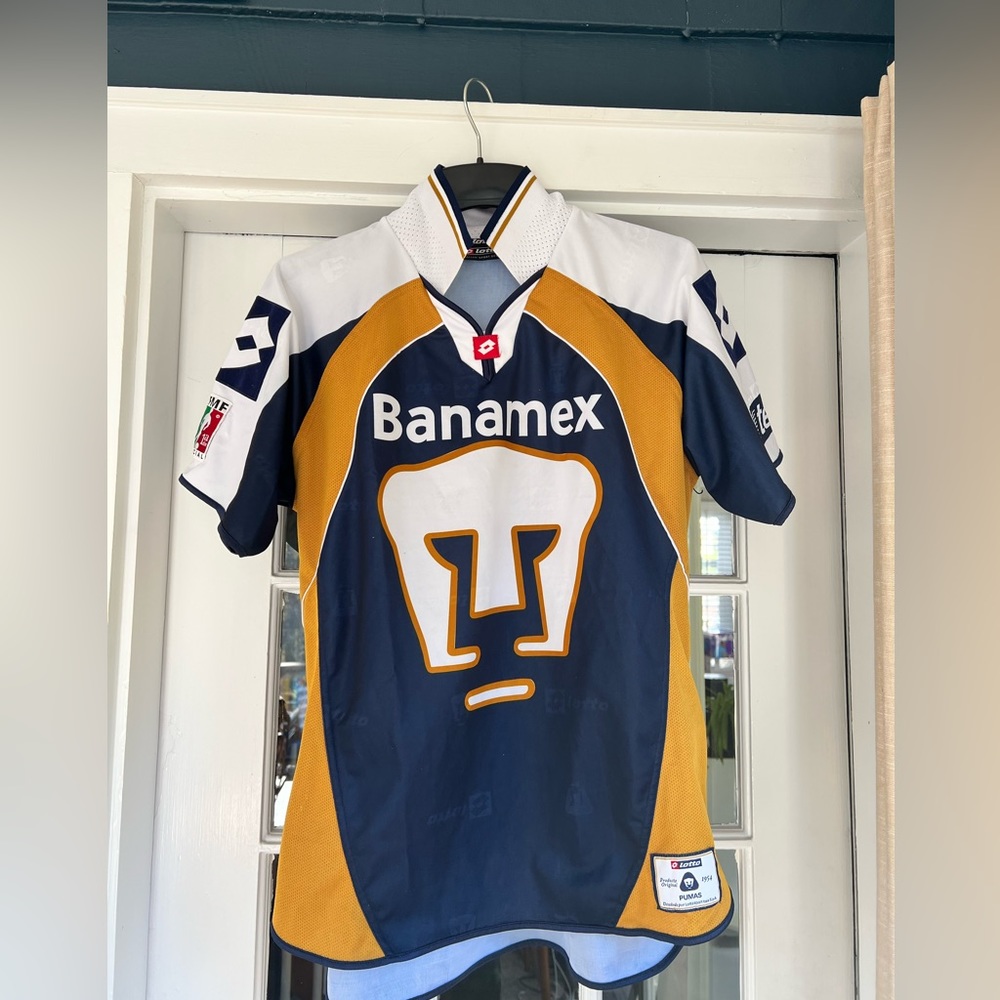 Vintage Rare Soccer Jersey - Pumas UNAM 2002